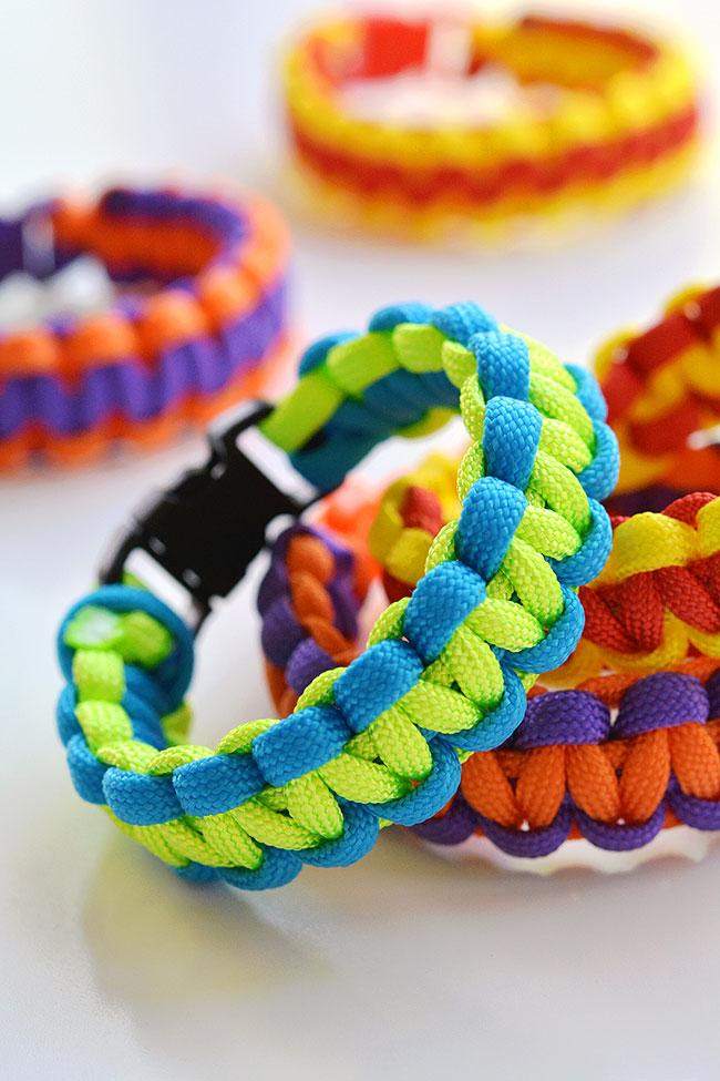 paracord bracelets